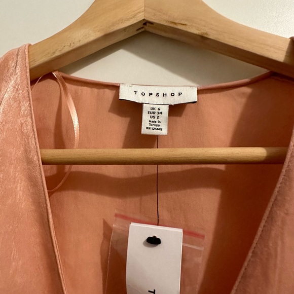 NWT Top Shop pink blouse - Picture 2 of 2